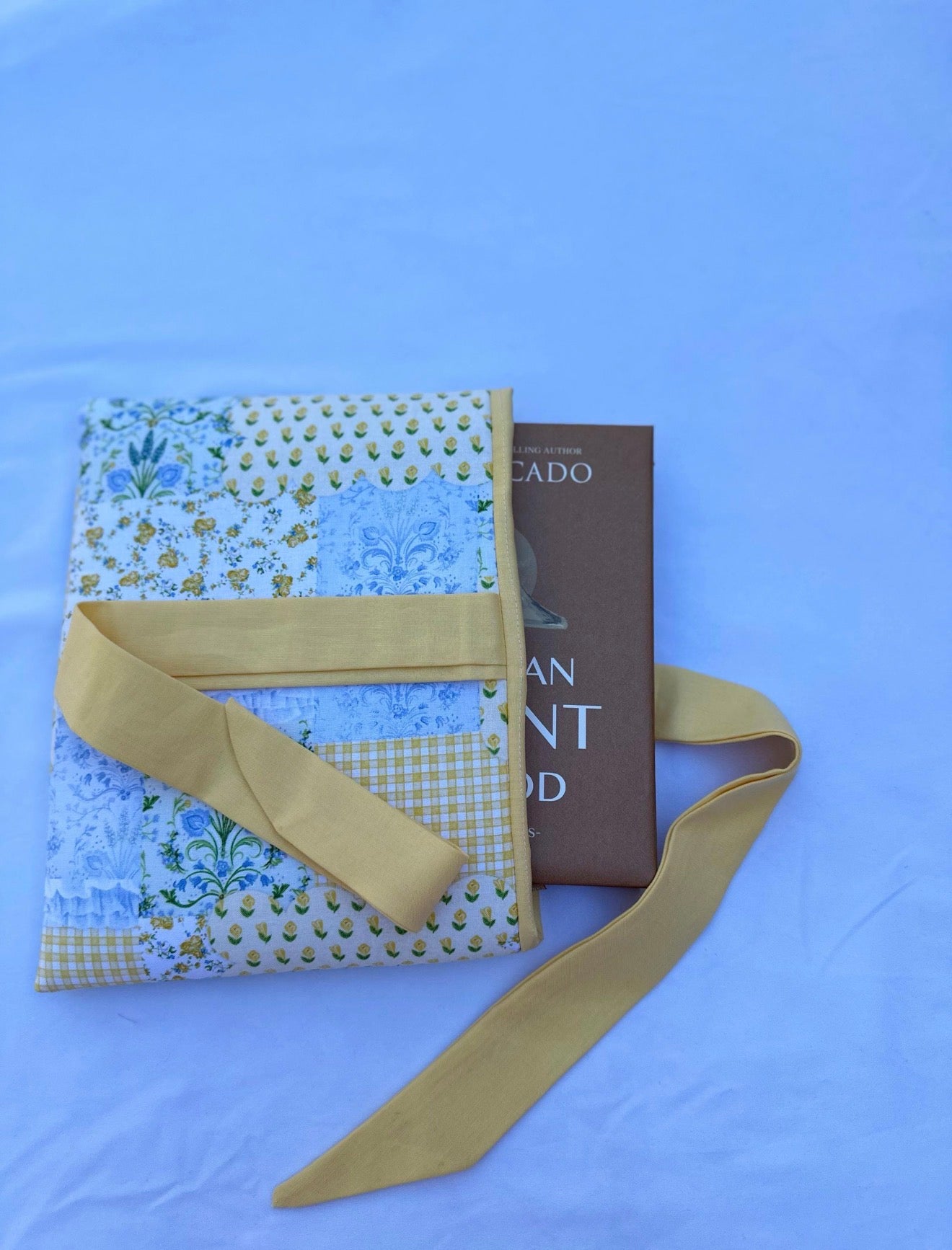Bow booksleeve,ipad case,book lover,cute book accessories,bow